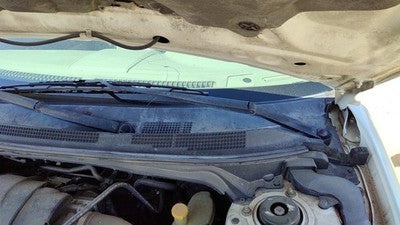 2002-2006 Nissan Altima Driver Left Windshield Wiper Arm Oem Blade Lever