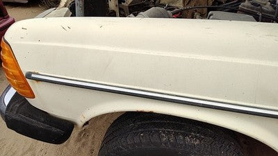 1980 Mercedes 300Td Driver Left Moulding From Fender Oem Trim Strip White