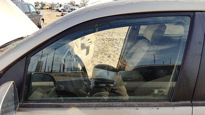 2007-2008 Suzuki Grand Vitara Xl-7 Driver Left Front Side Window Door Glass Oem