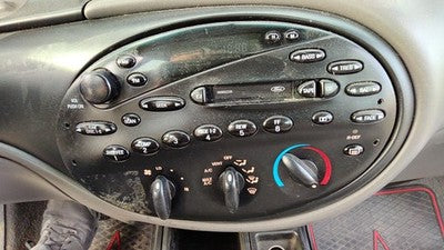 96-97 Taurus Radio Stereo Temperature Control Module In Dash Heater Ac Head Unit