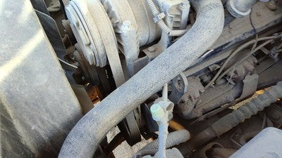 1999 Gmc Yukon Power Steering Pump With Mount Bracket Oem 5.7L