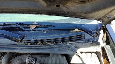 2007-2012 Nissan Sentra Driver Left Windshield Wiper Arm Oem Blade Lever
