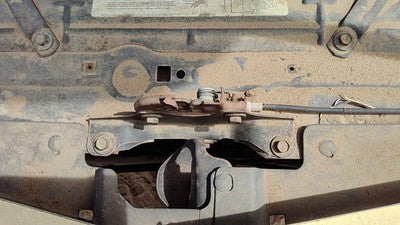 1980-1984 Cadillac Deville Hood Latch Assembly With Bracket Oem 10067344