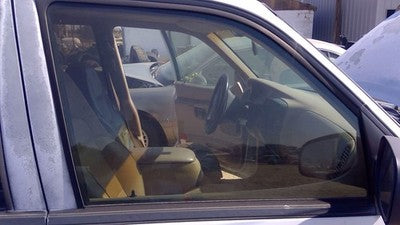 1995-2005 Ford Explorer Passenger Right Front Side Window Door Glass Oem