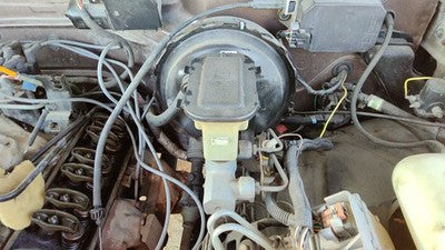 1994 Chevy Suburban Power Brake Booster With Master Cylinder Pair Set Oem