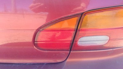 1998-2002 Chevy Geo Prizm Passenger Right Inner Tail Light Brake Lamp Oem Rear