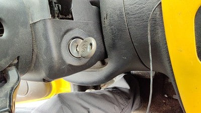 2002-2005 Dodge Neon Ignition Switch Assembly With Key Complete Electrical At
