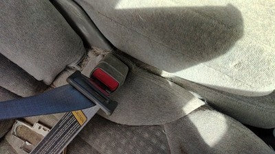 1999 S10 Blazer Driver Left Front Seat Belt Buckle Receiver Oem Gray 92H