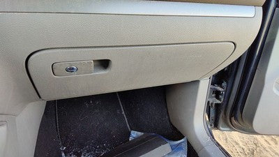 2005 06 Vw Jetta Glove Box Assembly Complete Door With Latch Oem Gray