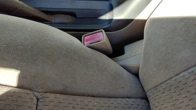 2002-2003 Toyota Camry Driver Left Front Seat Belt Buckle Receiver Oem Taupe 43