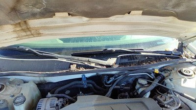2007 Buick Lacrosse Windshield Wiper Cowl Vent Trim Panel Oem Cover