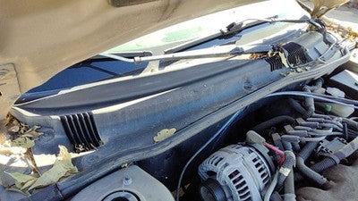 2004 Pontiac Grand Am Windshield Wiper Cowl Vent Trim Panel Oem Cover