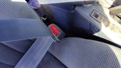 1995 Nissan Pathfinder Passenger Right Front Seat Belt Buckle Receiver Oem Blue