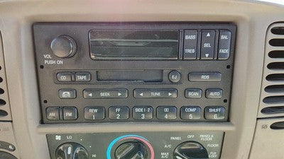 1999-2002 Ford Expedition Stock Radio Oem Factory Stereo Cd Player Xl1Z18806Ea