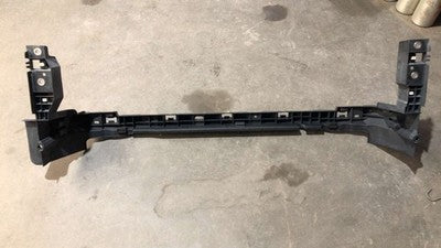 2011-2016 Ford F250 Lower Grille Radiator Support Bracket Oem 6.7L