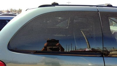 2001-2007 Dodge Caravan Passenger Right Rear Quarter Glass Back Side Window Oem