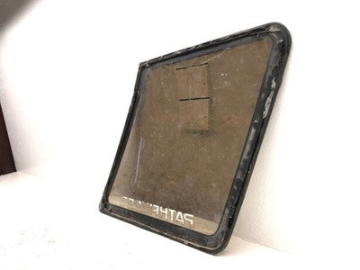 1990-1995 Nissan Pathfinder Passenger Right Rear Quarter Glass Back Side Window