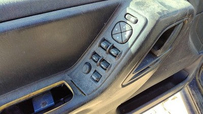 99-04 Jeep Grand Cherokee Driver Left Front Power Window Master Control Switch