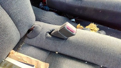 2005-2008 Ford Crown Vic Passenger Right Front Seat Belt Buckle Receiver Black