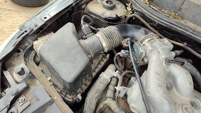 07-09 Grand Vitara Xl-7 Air Intake Cleaner Filter Box Housing With Tube 3.6L