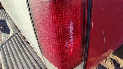 1986-1997 Nissan Hardbody Passenger Right Tail Light Brake Lamp Oem Rear