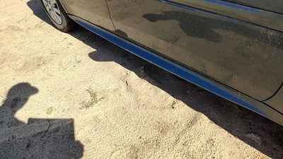 04-08 Grand Prix Passenger Right Lower Rocker Panel Moulding Side Stealth Gray