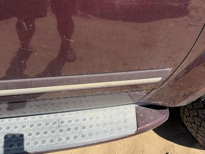 04-05 Durango Passenger Right Front Moulding From Door Trim Strip Molten Red Pr8