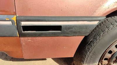 1985 Pontiac Sunbird Driver Left Moulding From Fender Oem Trim Strip