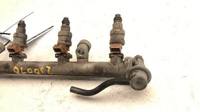 1997-2001 Hyundai Tiburon Complete Fuel Rail With Injectors Set Oem 2.0L