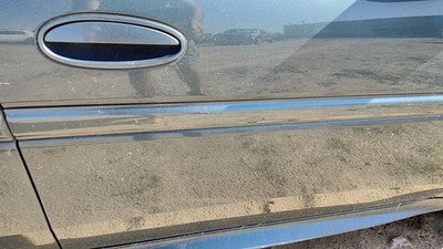 04-08 Grand Prix Passenger Right Front Moulding From Door Trim Stealth Gray 46U