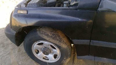 1989-1998 Geo Tracker Driver Left Front Fender Oem Black 5880060811