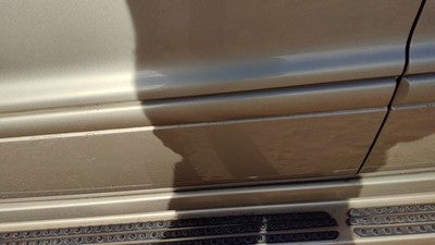 1998-2005 Mercedes Ml350 Driver Left Front Moulding From Door Trim Strip Gold