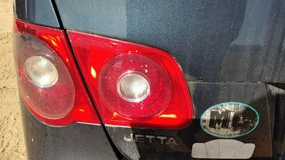 2005-2007 Vw Jetta Driver Left Inner Tail Light Brake Lamp Oem Rear 1K5945093c