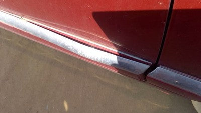 95-02 Eldorado Passenger Right Front Moulding From Door Trim Strip Crimson 86U