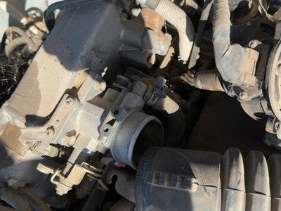 1991-1992 Isuzu Pup Complete Fuel Rail With Injectors Set Loaded Oem 2.6L
