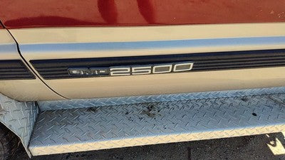 1992 Gmc Sierra 2500 Driver Left Front Moulding From Door Oem Trim Strip
