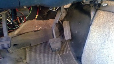 1989 Chevy G20 Van Complete Brake And Gas Pedal Assembly Oem