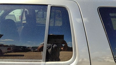 02-10 Ford Explorer Driver Left Rear Vent Window Back Door Glass With Frame Oem