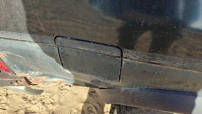 1994 Nissan Pathfinder Fuel Tank Door With Hinge Gas Lid Oem Filler Black