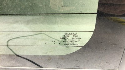 1995-2000 Gmc Yukon Driver Left Rear Back Glass Window Oem Barn Door 15745305
