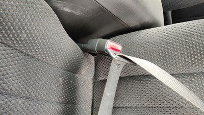 1996 S10 Blazer Driver Left Front Seat Belt Buckle Receiver Oem Gray