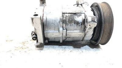 2001 02 Grand Caravan Ac Compressor Air Conditioner Pump Assembly Oem 3.3L