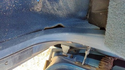 89 Olds Cutlass Cierra Passenger Right Lower Sill Step Moulding Trim Panel Blue