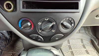 00-07 Focus Station Wagon Temperature Control Module In Dash Heater Ac Head Unit
