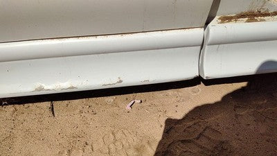 07 Uplander Passenger Right Rear Lower Moulding From Door Oem Back White 50U