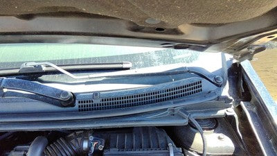 2007-2012 Nissan Sentra Driver Left Windshield Wiper Arm Oem Blade Lever