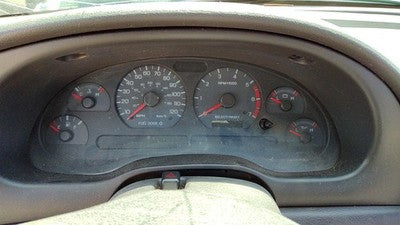 2002-2004 Ford Mustang Speedometer Cluster Instrument Gauges Panel Oem Dash 3.8L