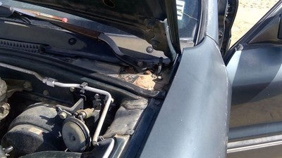 1989-1998 Mitsubishi Galant Vr-4 Driver Left Hood Hinge Assembly Oem Green