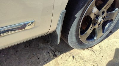 2008-2015 Nissan Rogue Passenger Right Moulding From Fender Oem Trim Strip