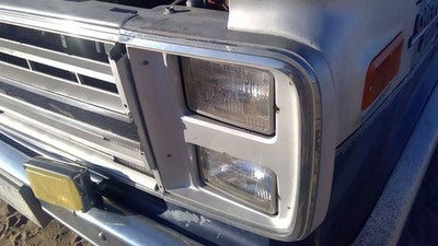 1989 Chevy G20 Van Driver Left Trim Bezel Around Headlight Oem Dual 15596118